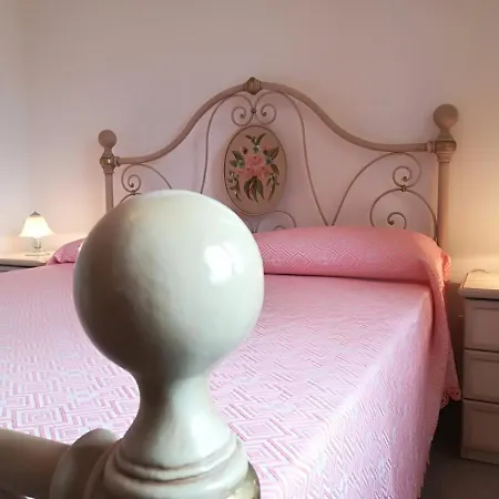 Casa Vacanze Deluxe Sofia, 4 E 6 Posti Otranto