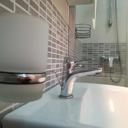 Casa Vacanze Deluxe Sofia, 4 E 6 Posti Otranto